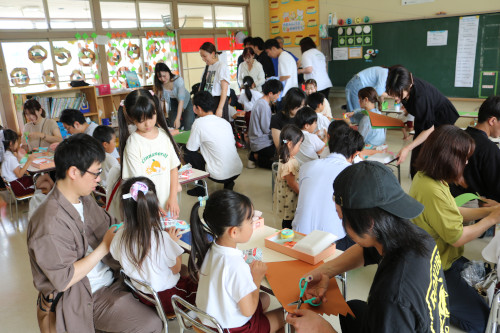 ふれあい参観日・年少組奉仕作業・環境整備