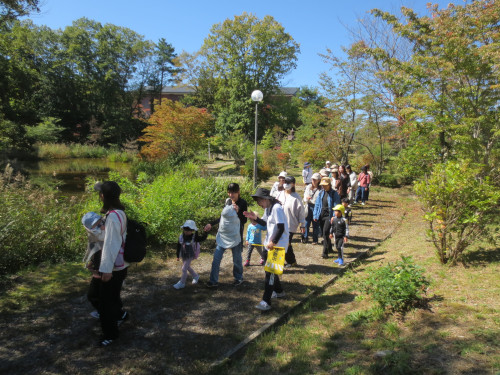 年少秋日和の会